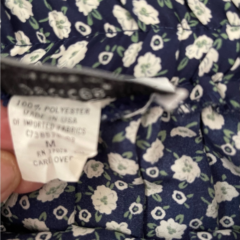 Skirt/Matching Scarf. Andrea Gayle Petites. Size PMed - Picture 5 of 6